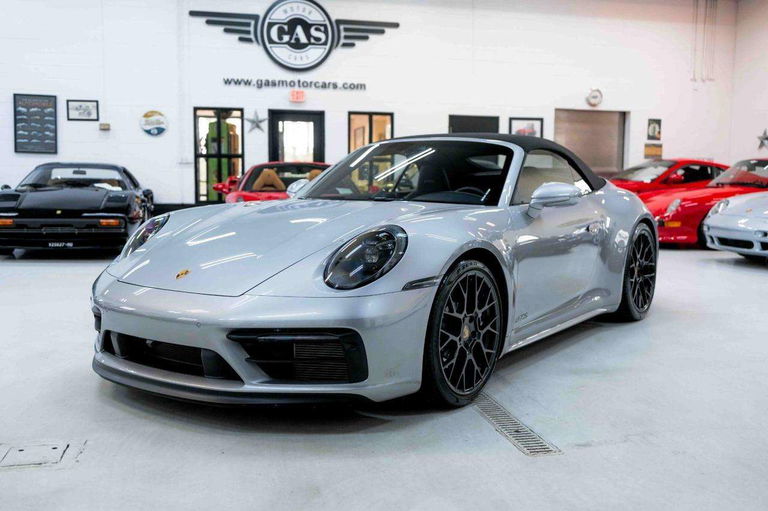 Porsche 992 Carrera GTS