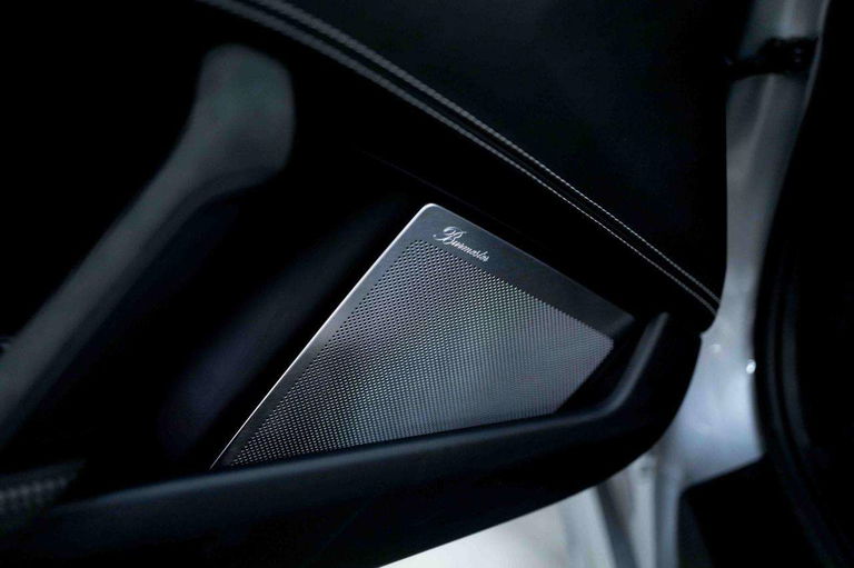 Porsche 992 Carrera GTS