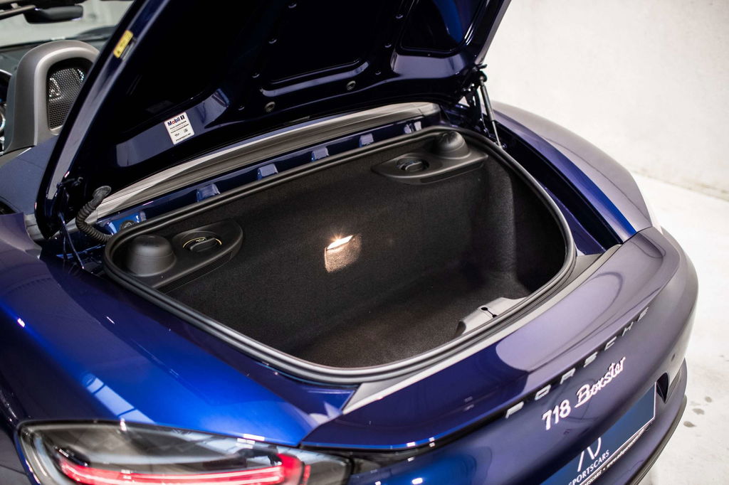 Porsche 718 Boxster