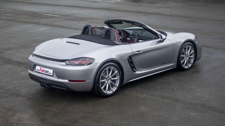 Porsche 718 Boxster