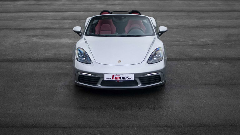 Porsche 718 Boxster
