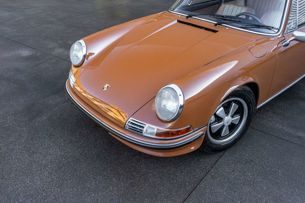 Porsche 911 S (F-Modell)