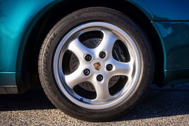 Porsche 993 Carrera