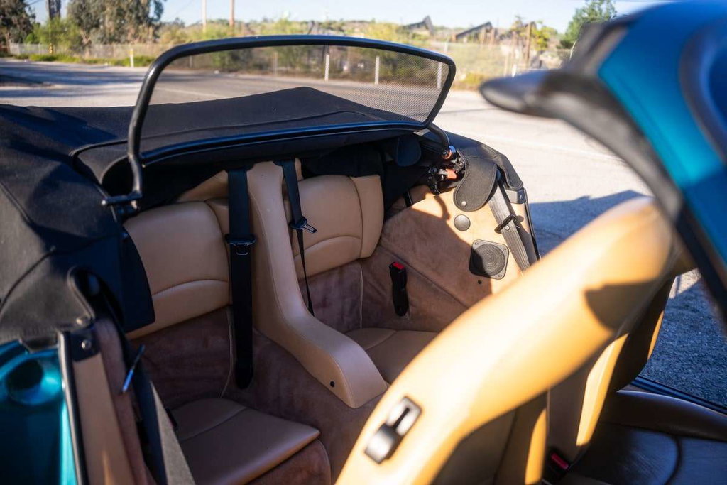 Porsche 993 Carrera