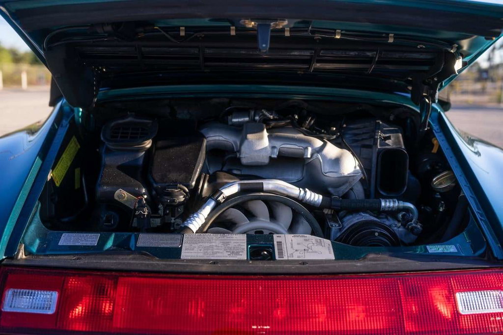 Porsche 993 Carrera