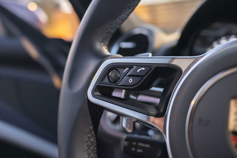 Porsche 718 Cayman S