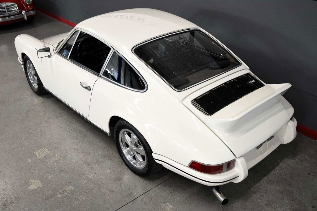 Porsche 911 T