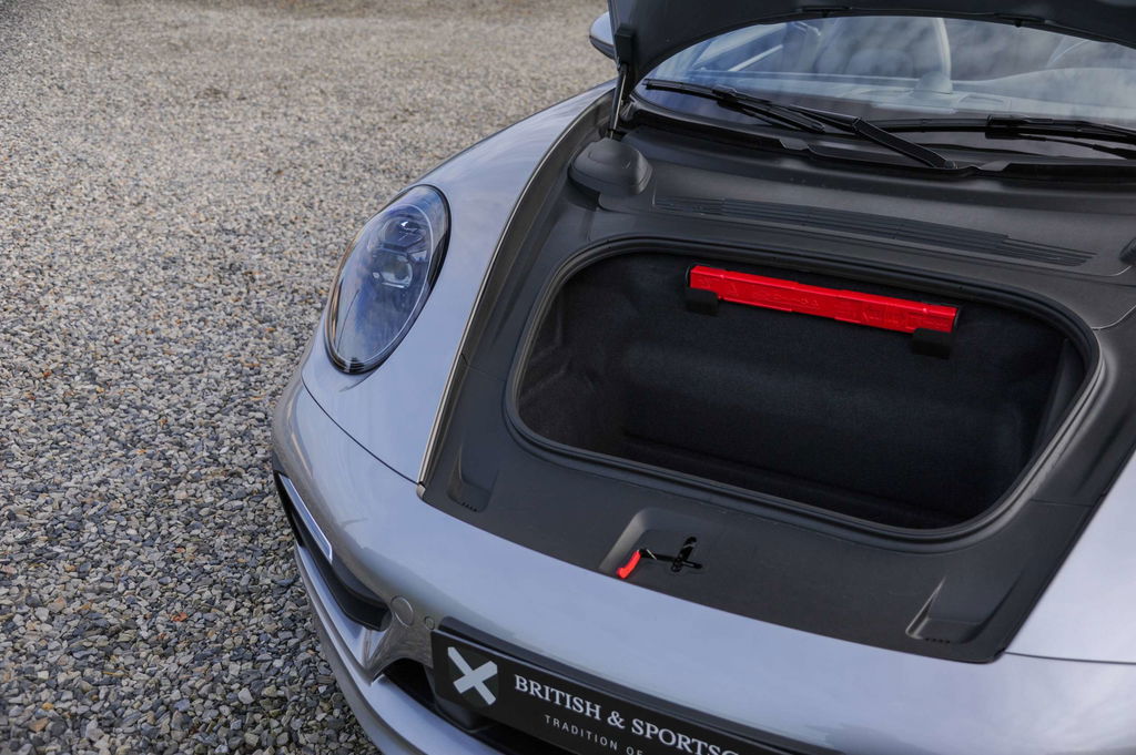 Porsche 992 Carrera S