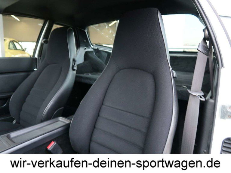 Porsche 968 Club Sport