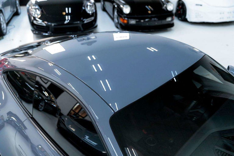 Porsche 992 GT3 Touring