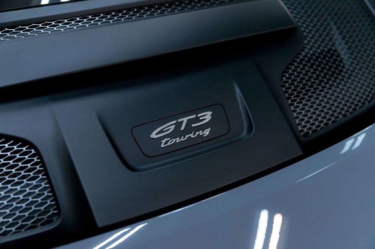 Porsche 992 GT3 Touring