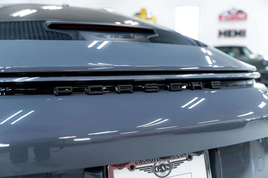 Porsche 992 GT3 Touring