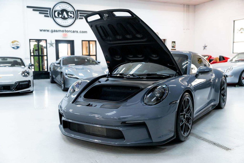 Porsche 992 GT3 Touring