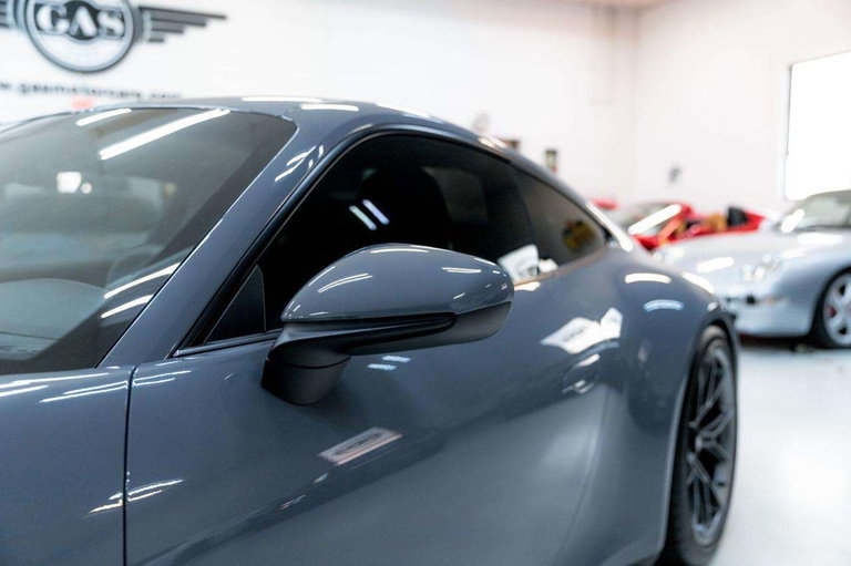 Porsche 992 GT3 Touring