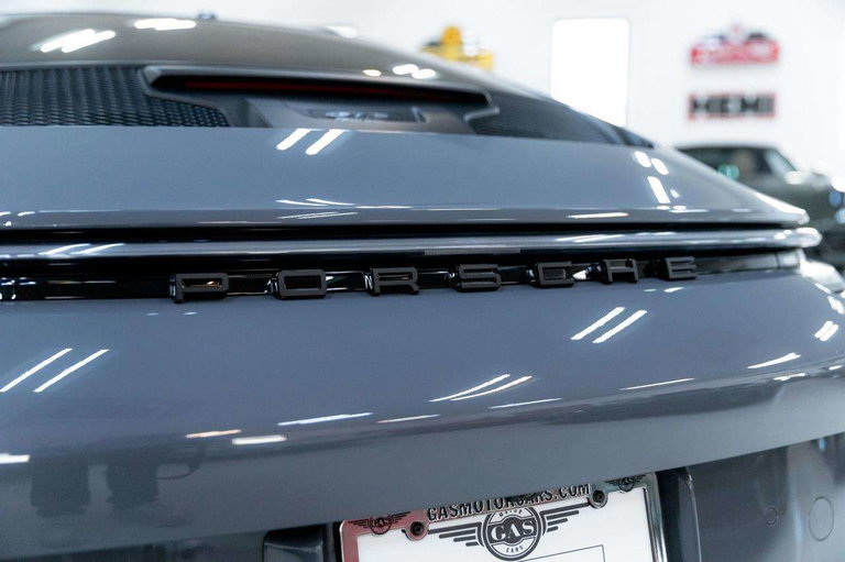 Porsche 992 GT3 Touring