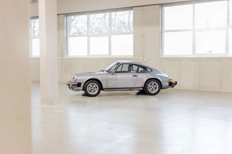 Porsche 911 Carrera 3.2