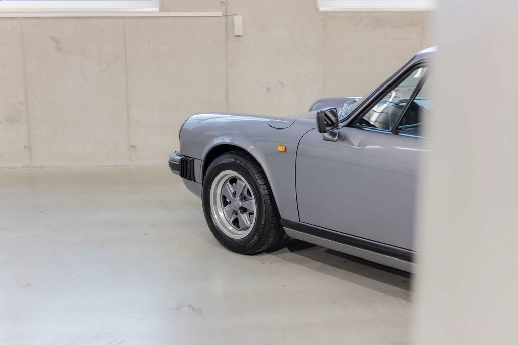 Porsche 911 Carrera 3.2