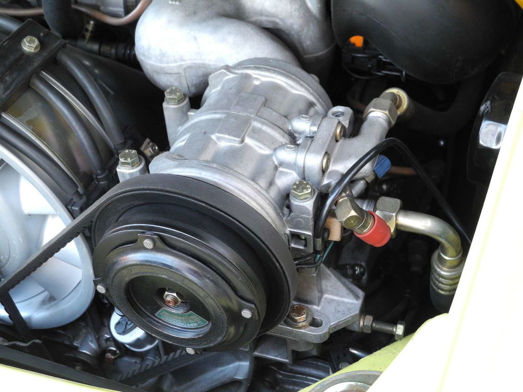 Porsche 911 Carrera 3.2