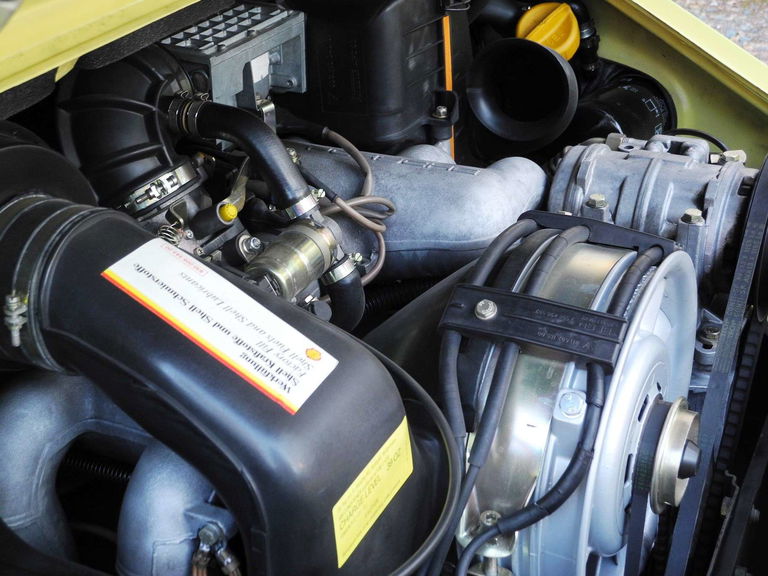 Porsche 911 Carrera 3.2