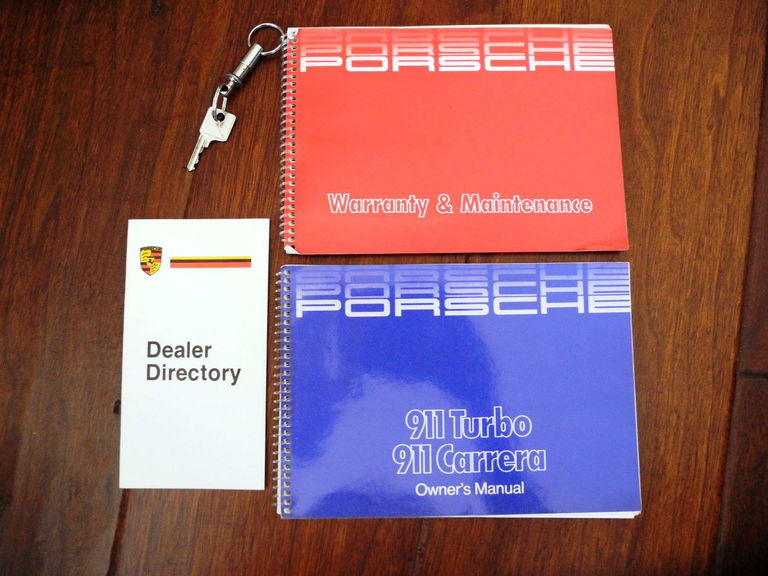 Porsche 911 Carrera 3.2