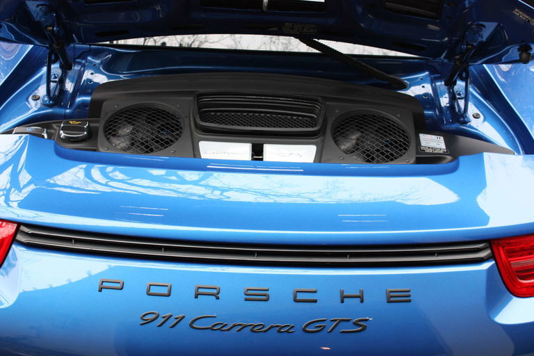 Porsche 991 Carrera GTS
