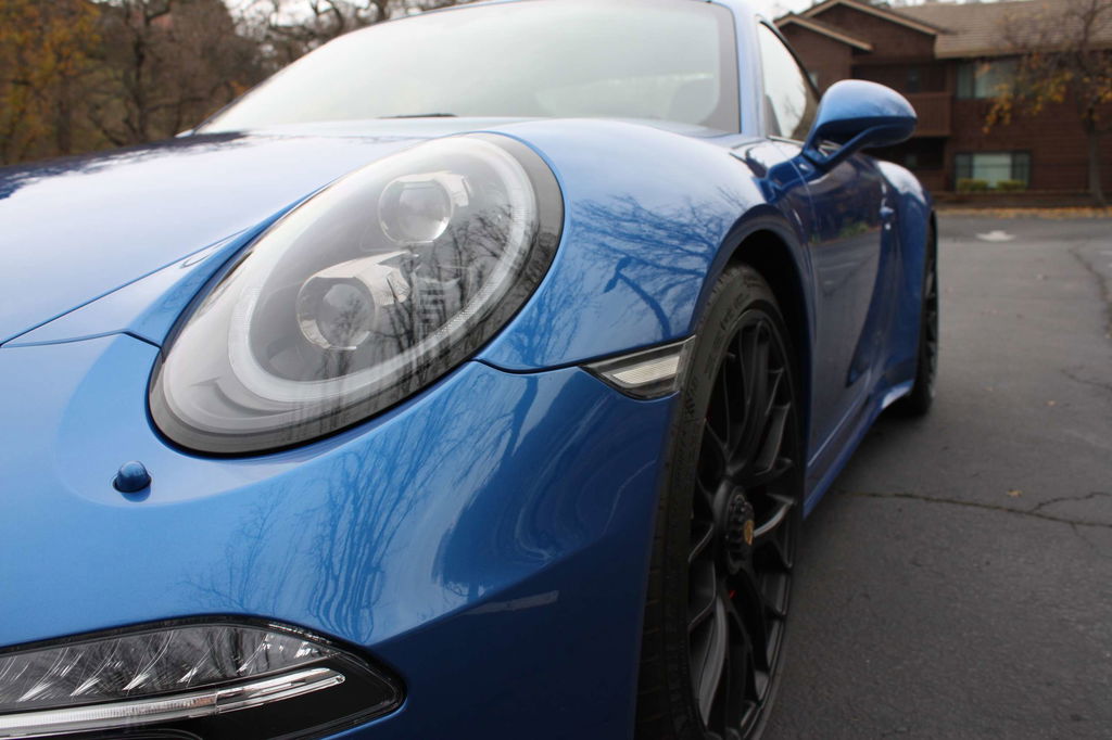 Porsche 991 Carrera GTS