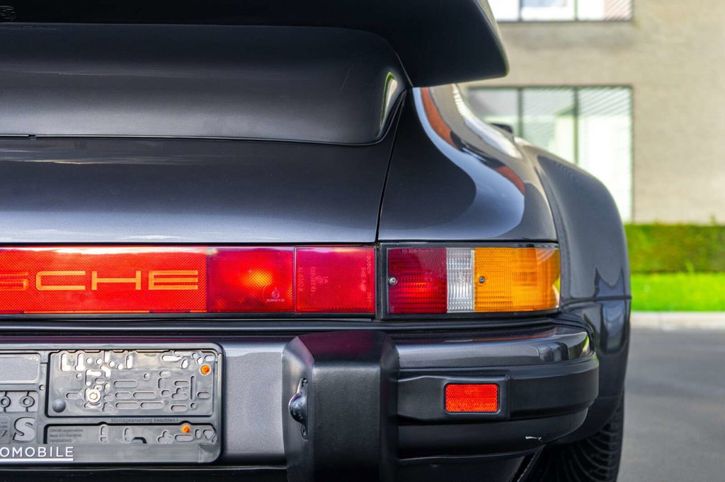 Porsche 911 Carrera 3.2 WTL