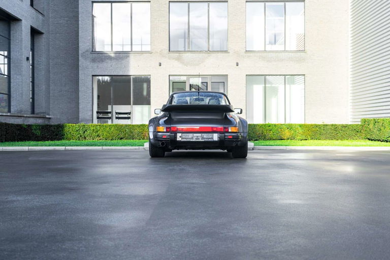 Porsche 911 Carrera 3.2 WTL