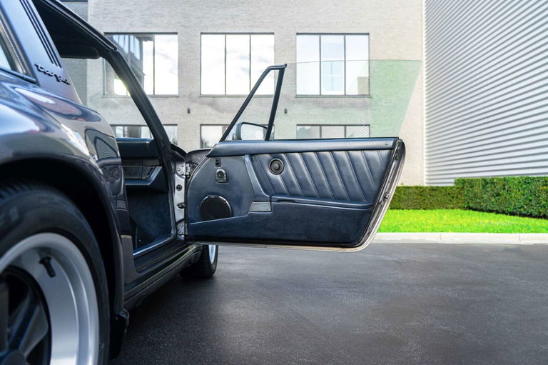 Porsche 911 Carrera 3.2 WTL