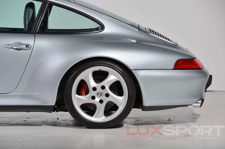 Porsche 993 Carrera 4S