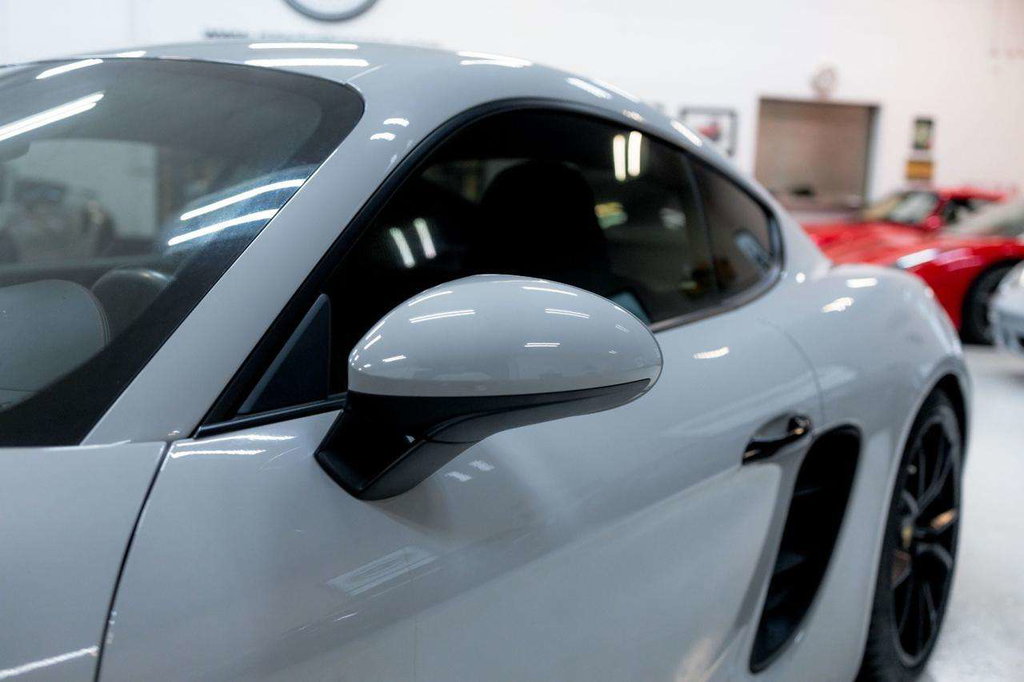 Porsche 718 Cayman GTS