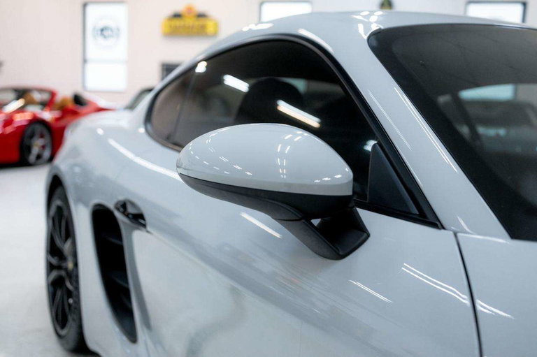 Porsche 718 Cayman GTS