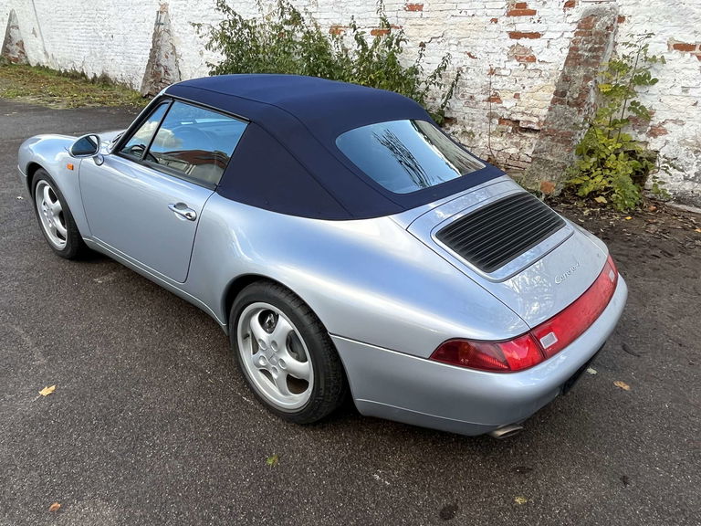 Porsche 993 Carrera 4
