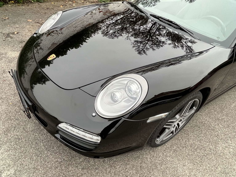 Porsche 997.2 Carrera Black Edition