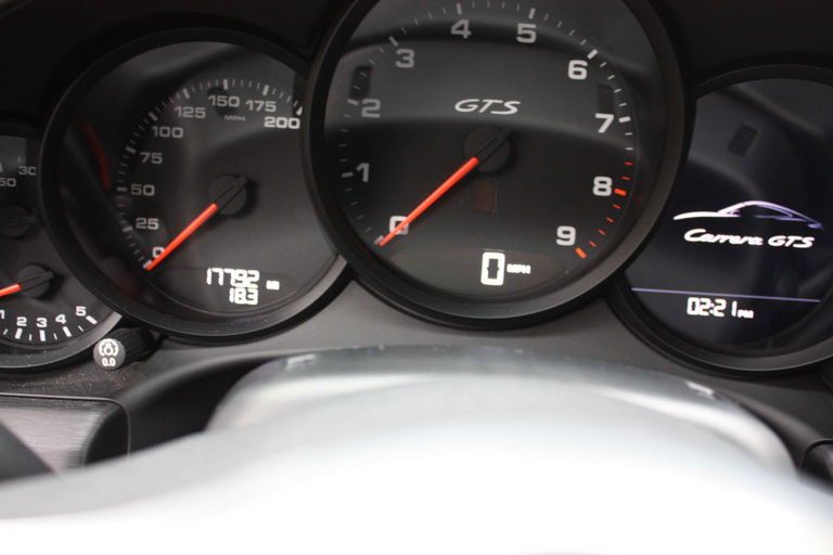 Porsche 991 Carrera GTS