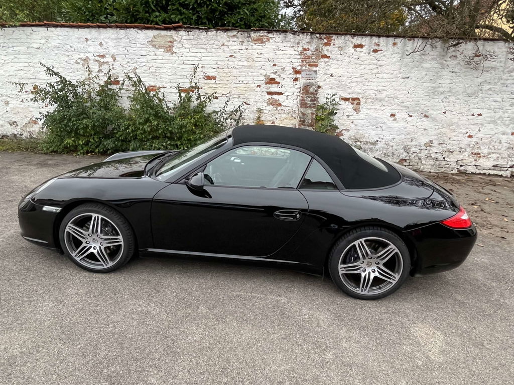 Porsche 997.2 Carrera Black Edition