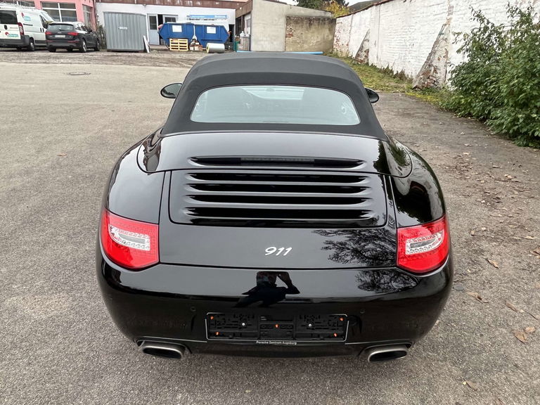 Porsche 997.2 Carrera Black Edition