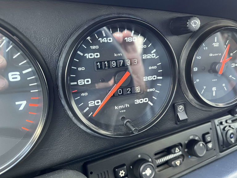 Porsche 993 Carrera 4