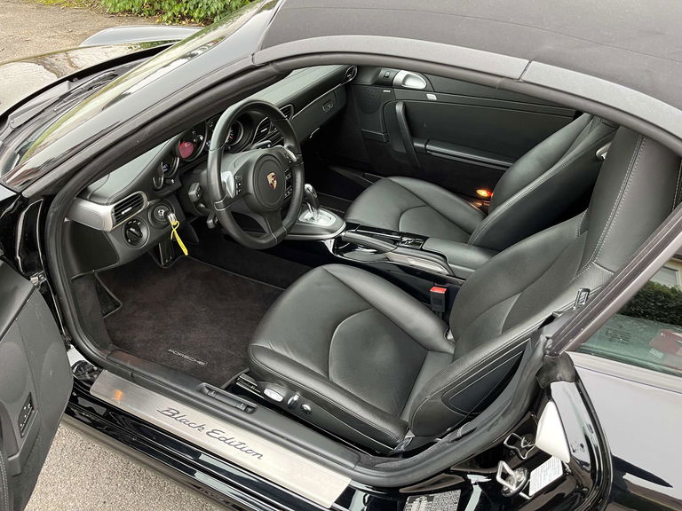 Porsche 997.2 Carrera Black Edition