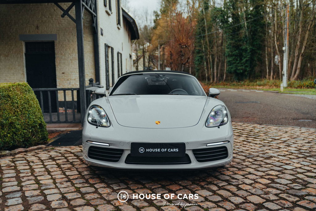Porsche 718 Boxster