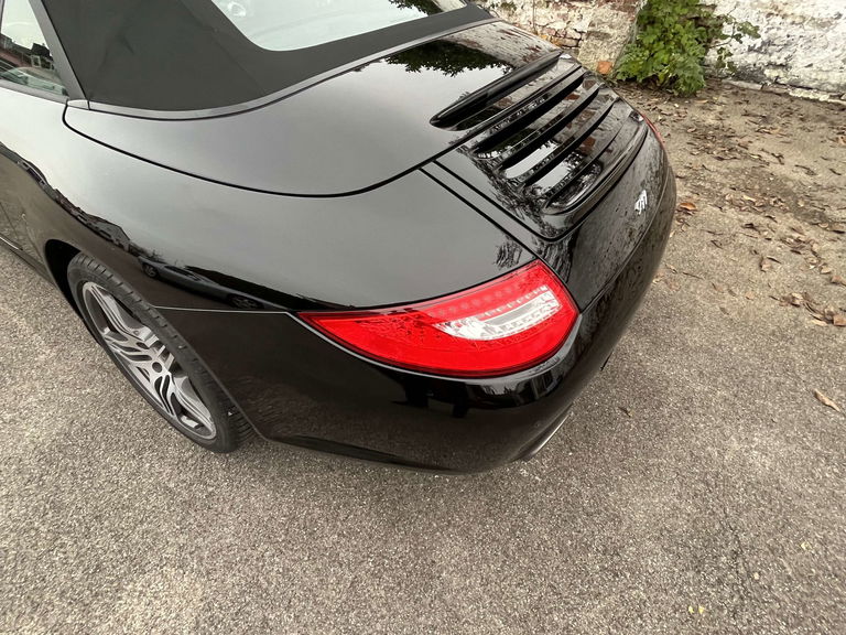 Porsche 997.2 Carrera Black Edition