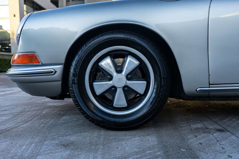 Porsche 911 (F-Modell)