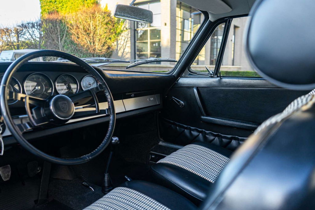 Porsche 911 (F-Modell)