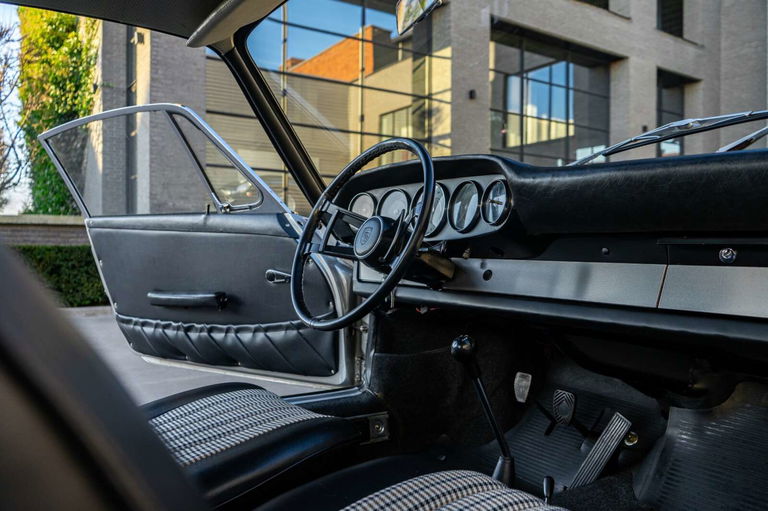 Porsche 911 (F-Modell)