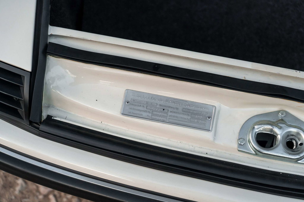 Porsche 911 S (F-Modell)