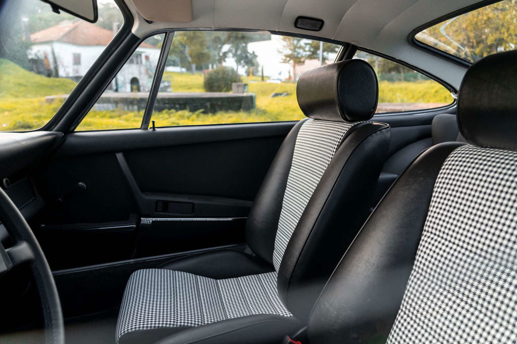 Porsche 911 S (F-Modell)