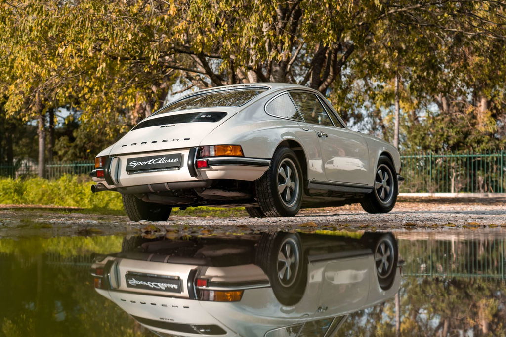 Porsche 911 S (F-Modell)