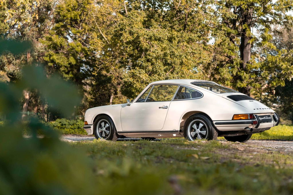 Porsche 911 S (F-Modell)