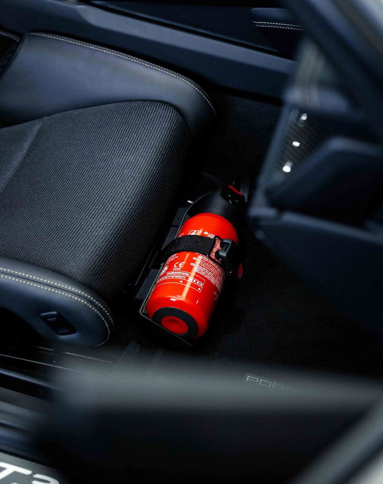 Porsche 992 GT3 Touring