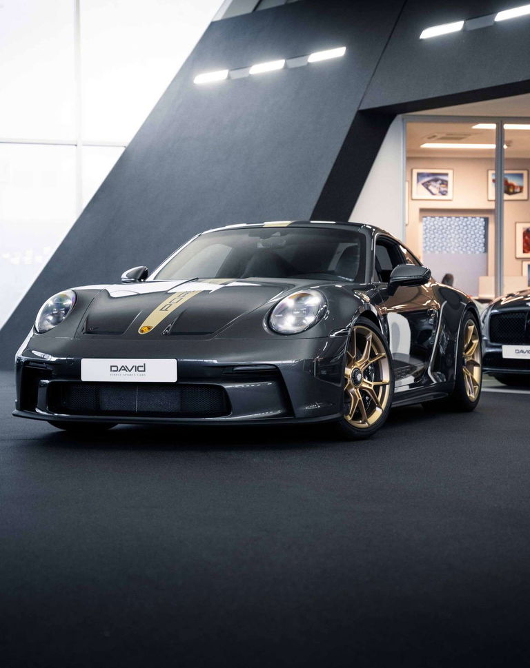 Porsche 992 GT3 Touring